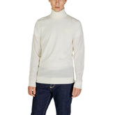 Calvin Klein Jeans Cream Wool Turtleneck -   -  Calvin Klein Jeans.